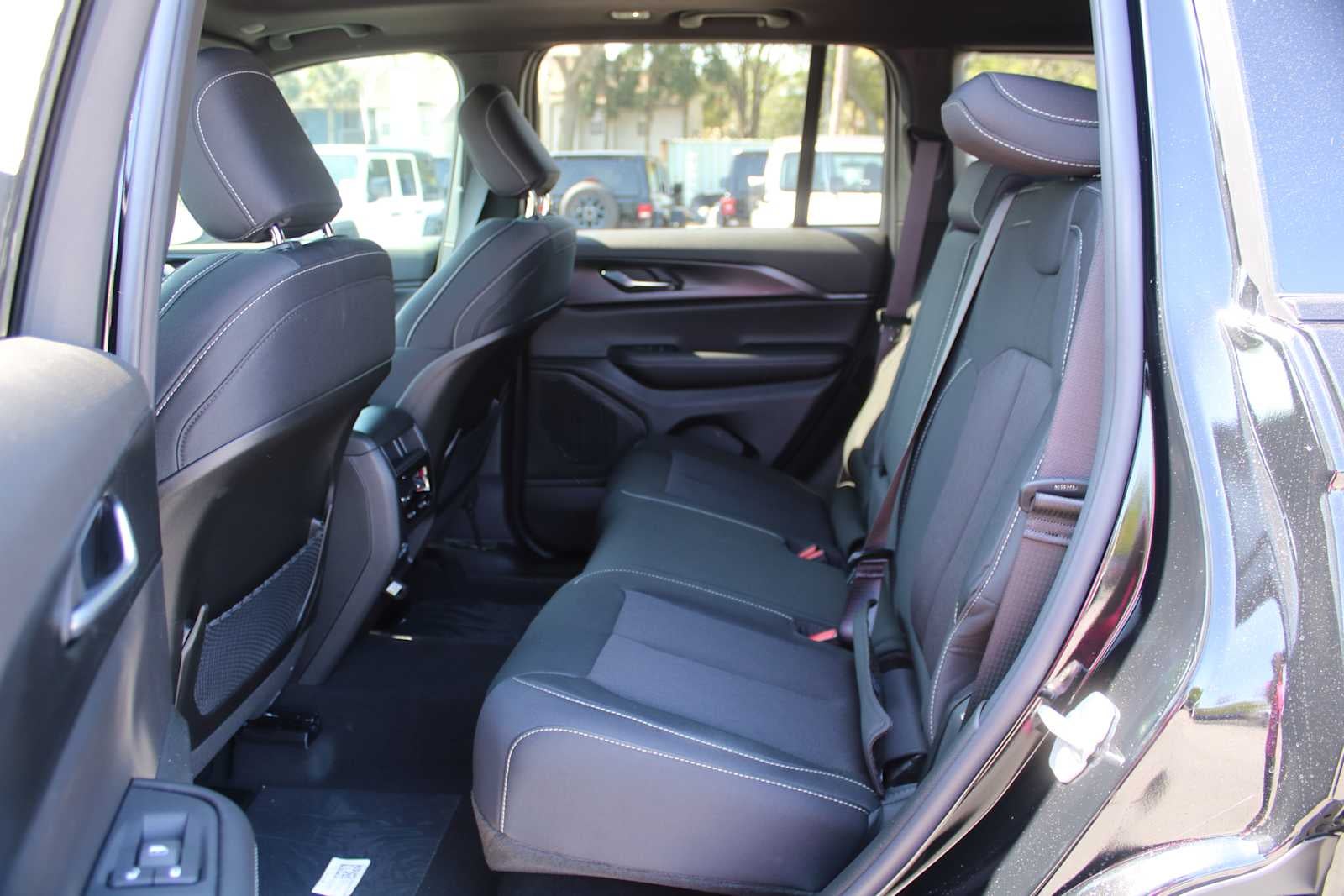 2026 Jeep Grand Cherokee Laredo X