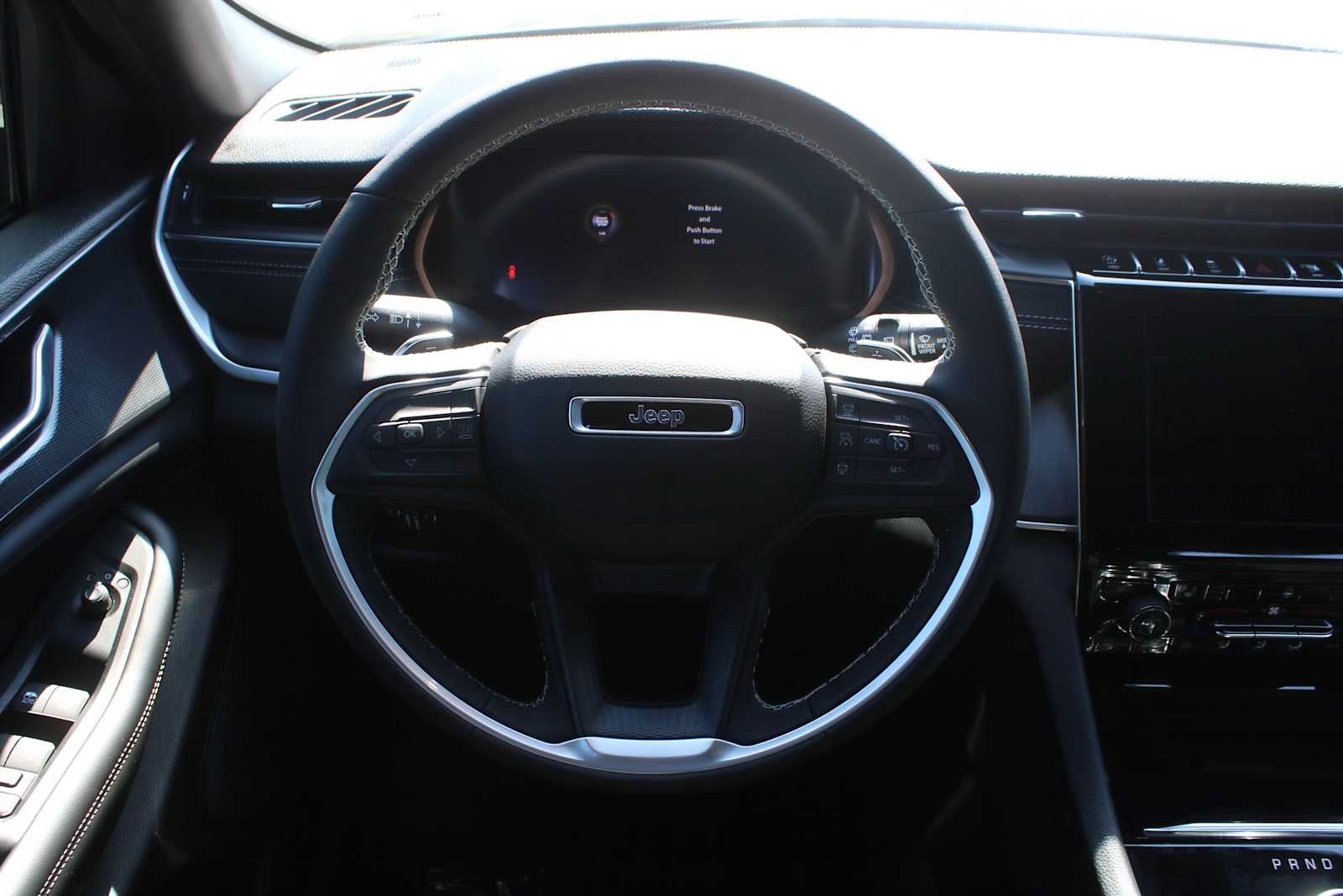 2026 Jeep Grand Cherokee Laredo X