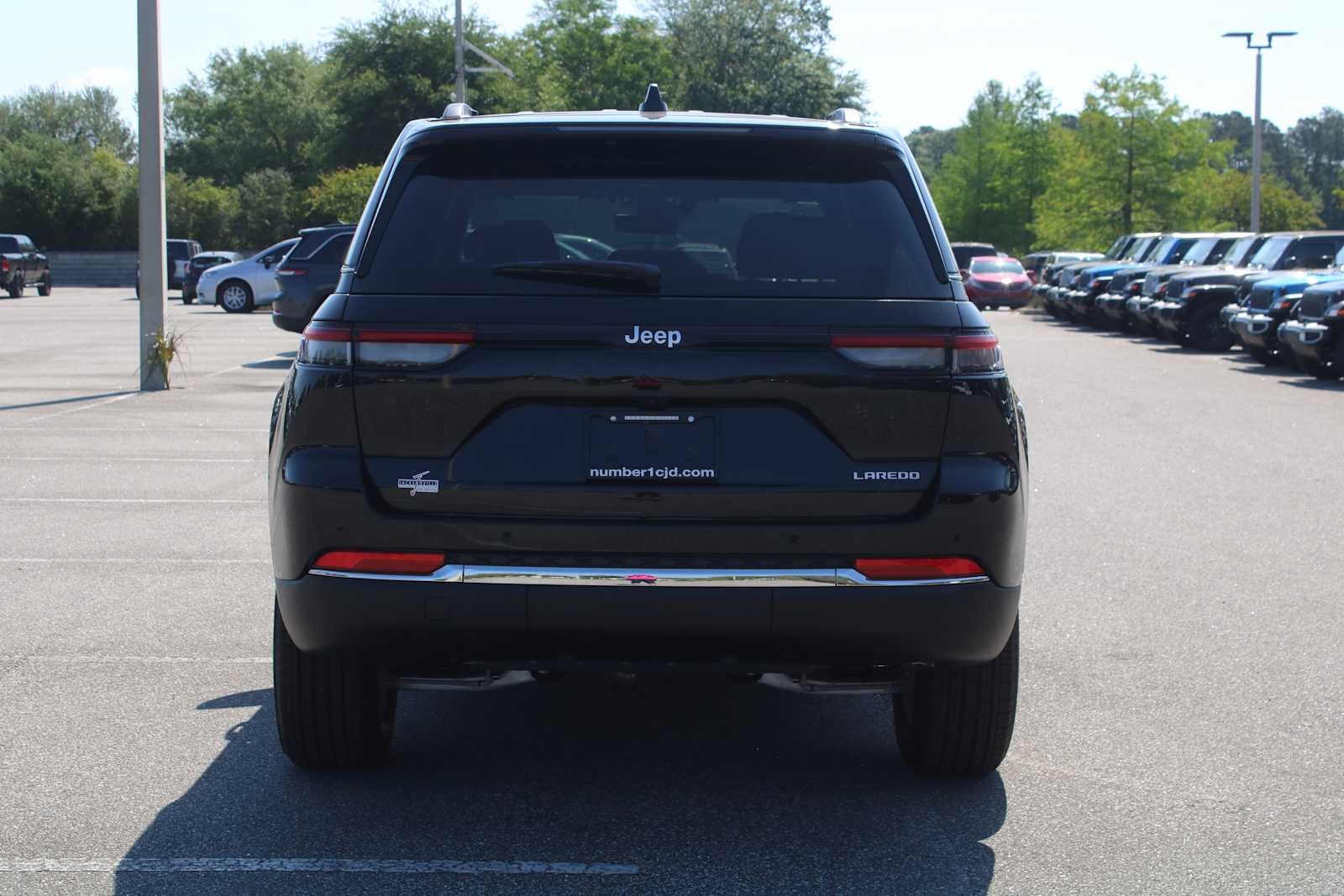 2026 Jeep Grand Cherokee Laredo X