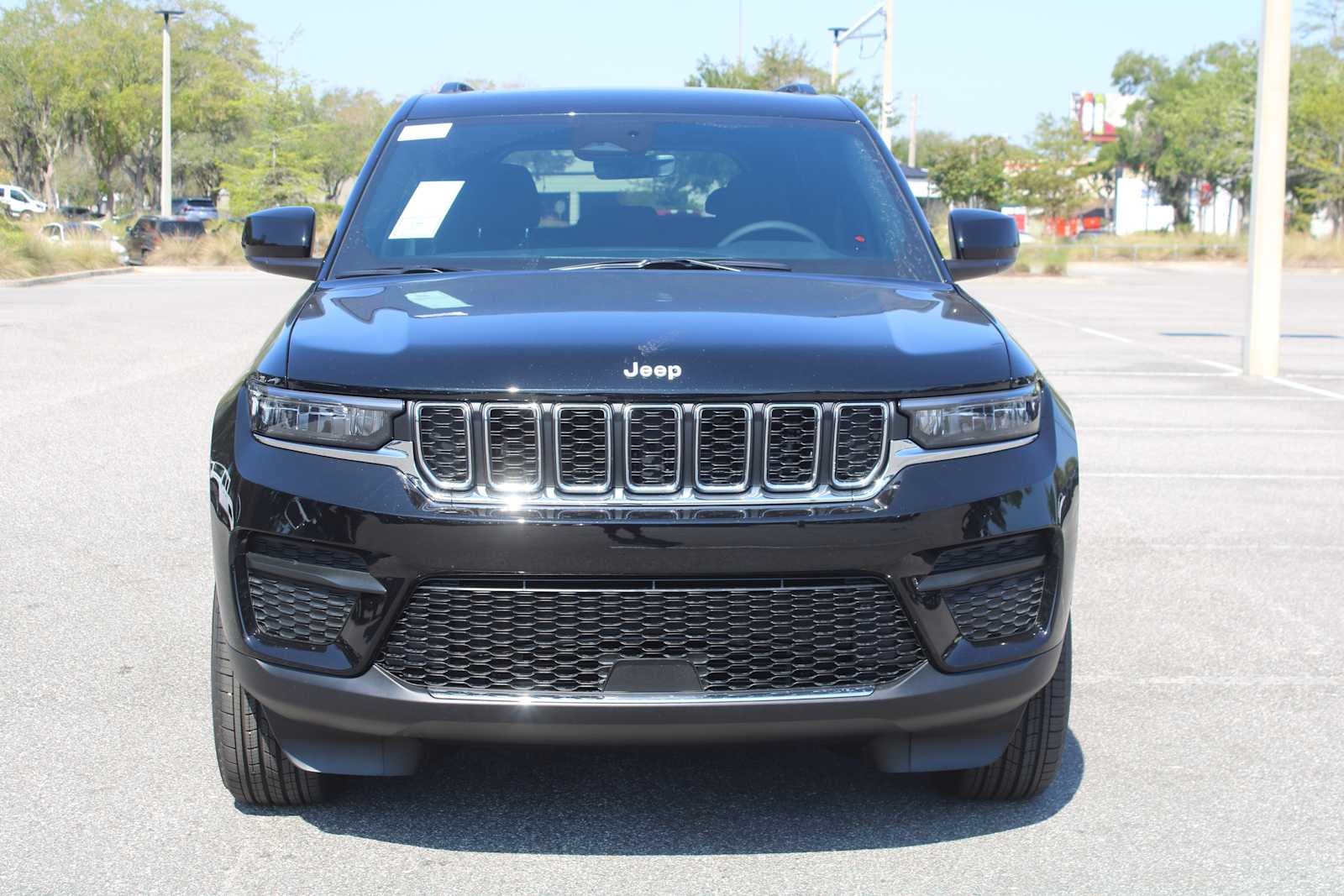 2026 Jeep Grand Cherokee Laredo X