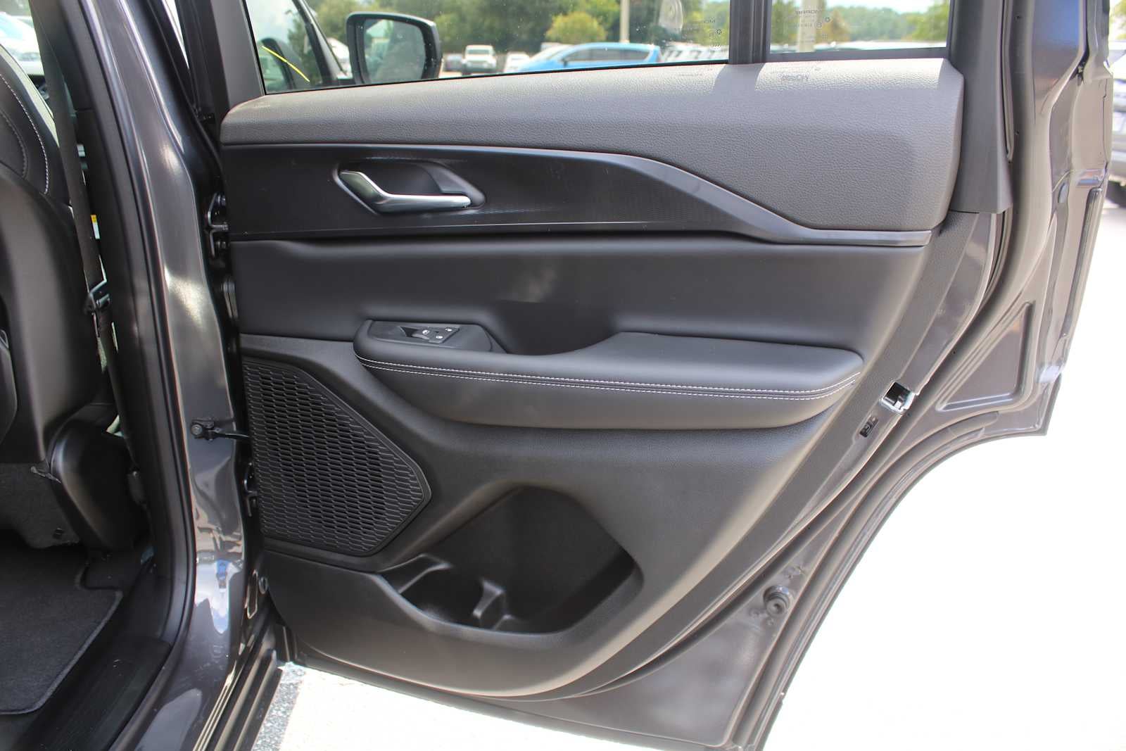 2026 Jeep Grand Cherokee Laredo X