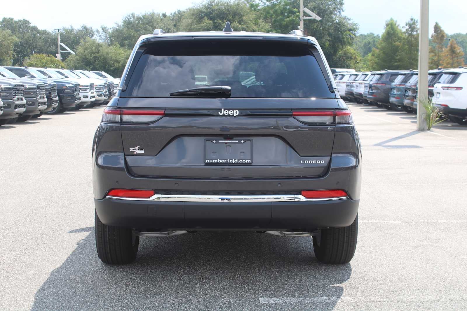 2026 Jeep Grand Cherokee Laredo X