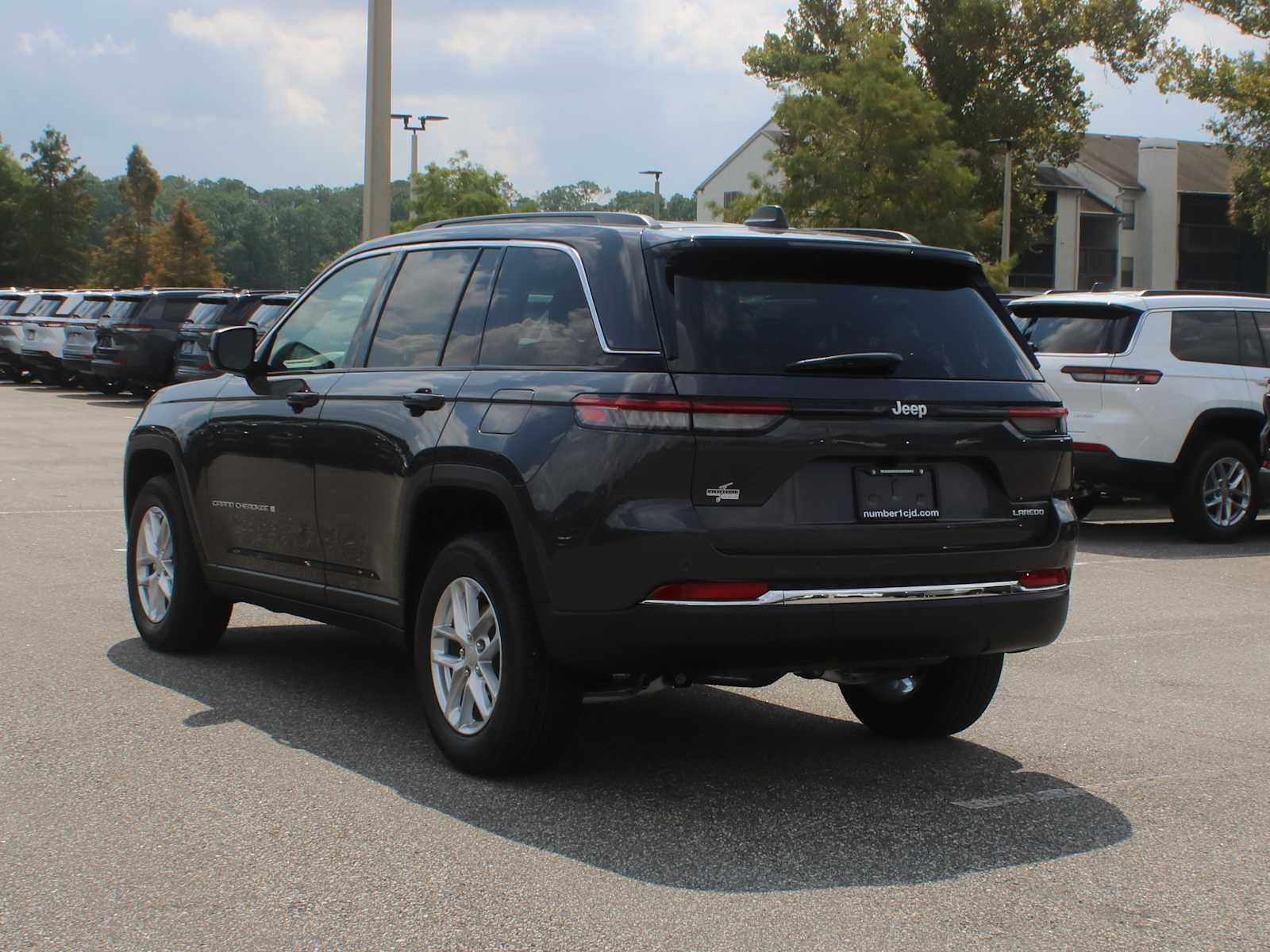 2026 Jeep Grand Cherokee Laredo X