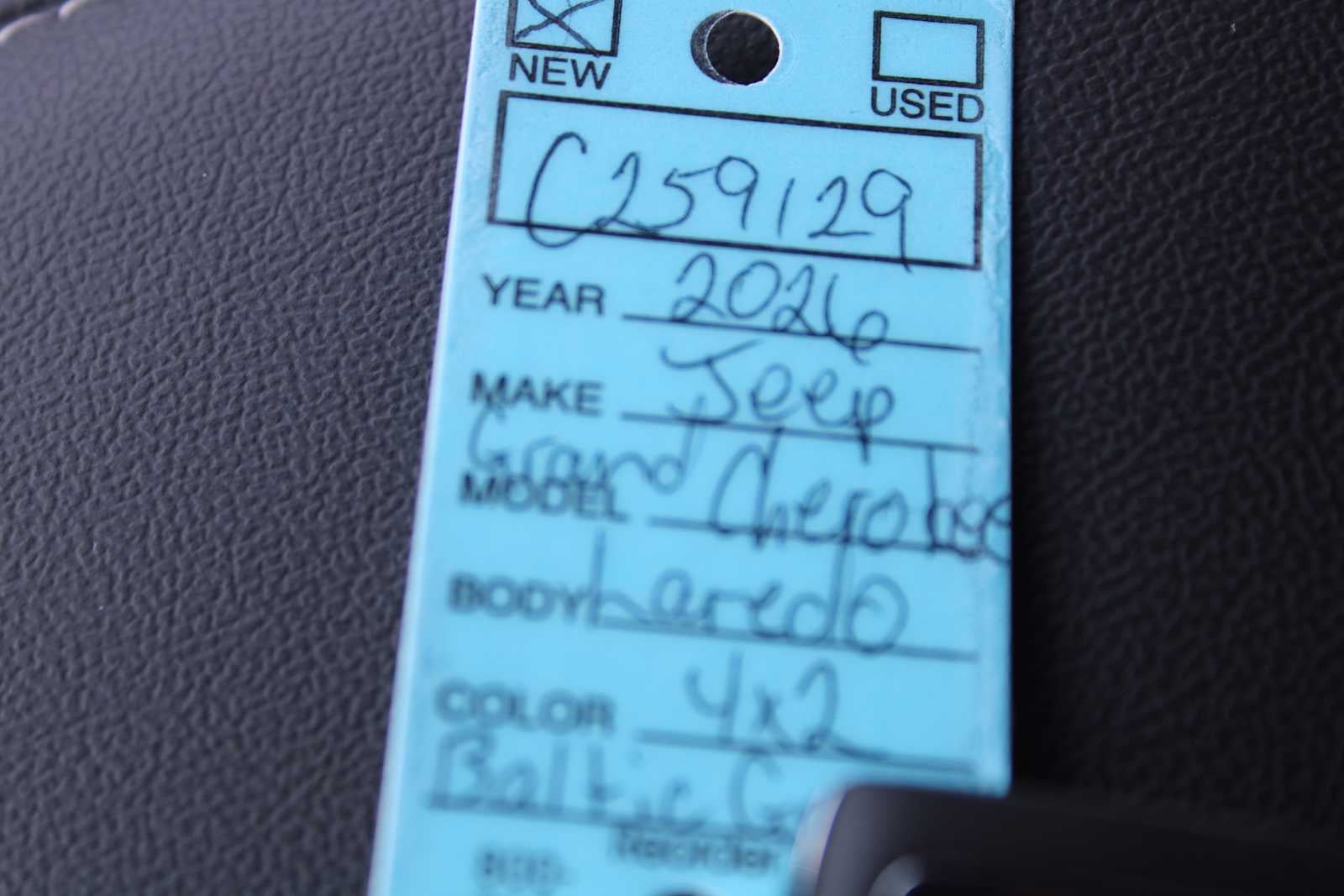 2026 Jeep Grand Cherokee Laredo Altitude