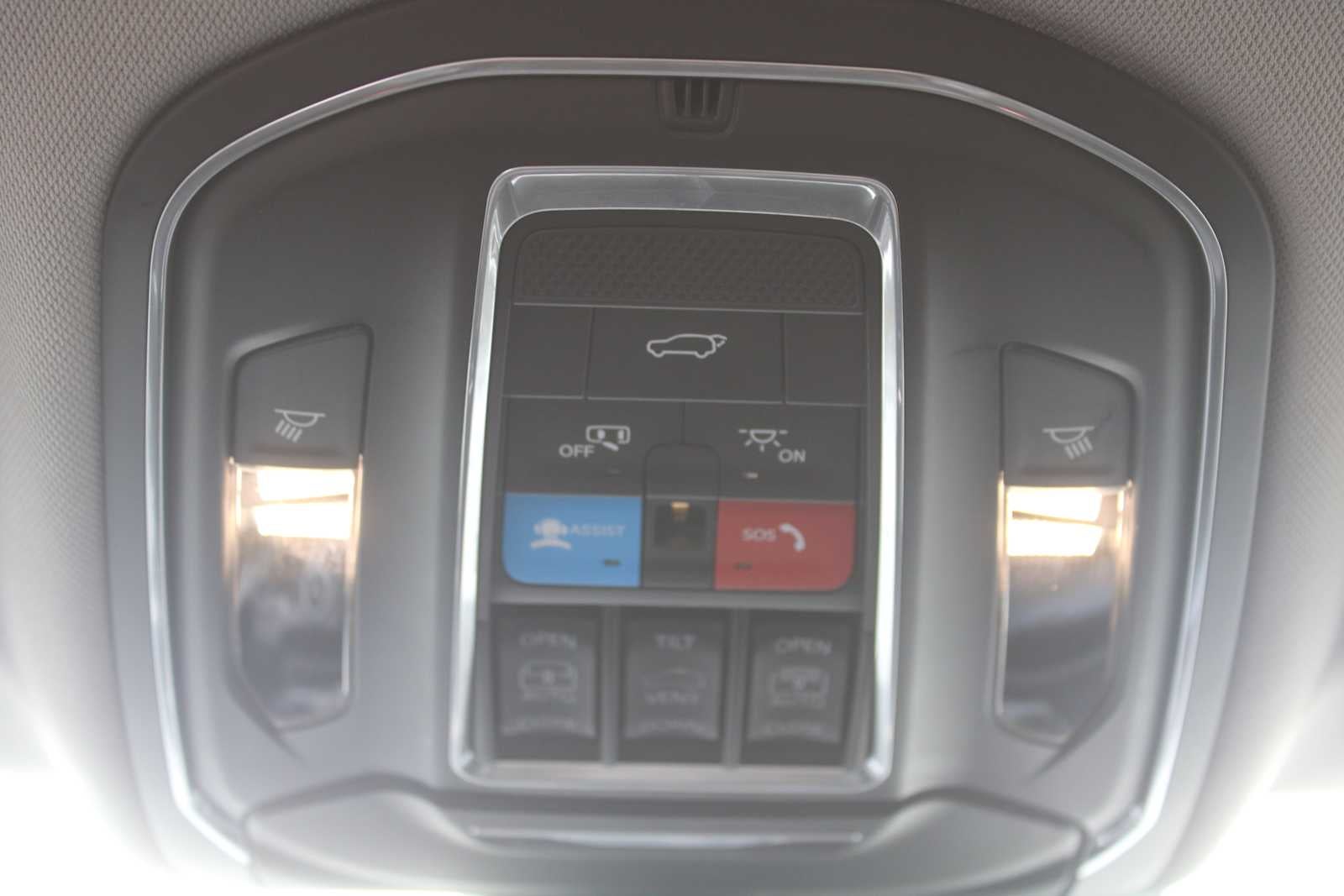 2022 Jeep Grand Cherokee Limited 4x2