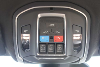 2025 Jeep Grand Cherokee Limited 4x2