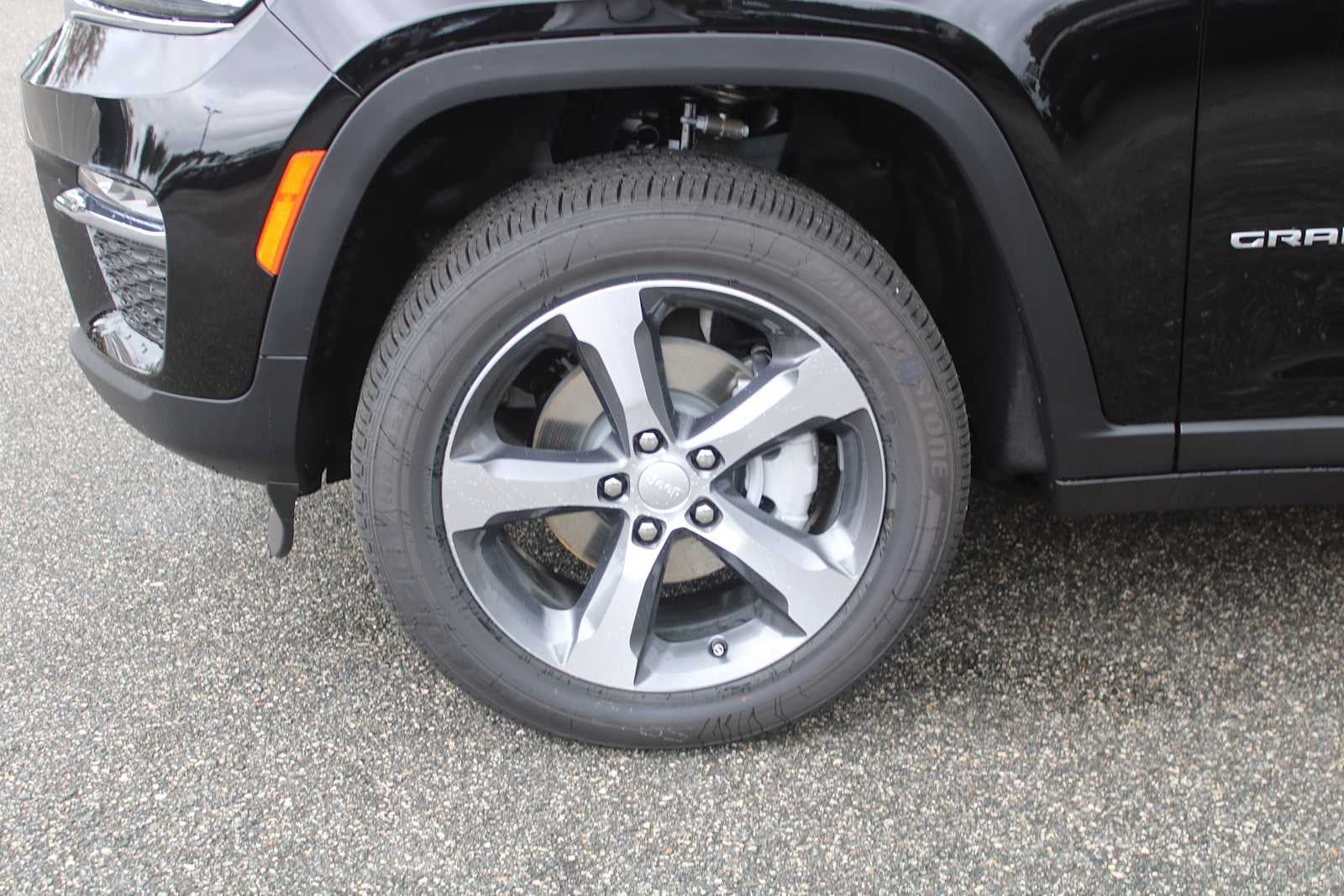 2025 Jeep Grand Cherokee GRAND CHEROKEE LIMITED 4X2