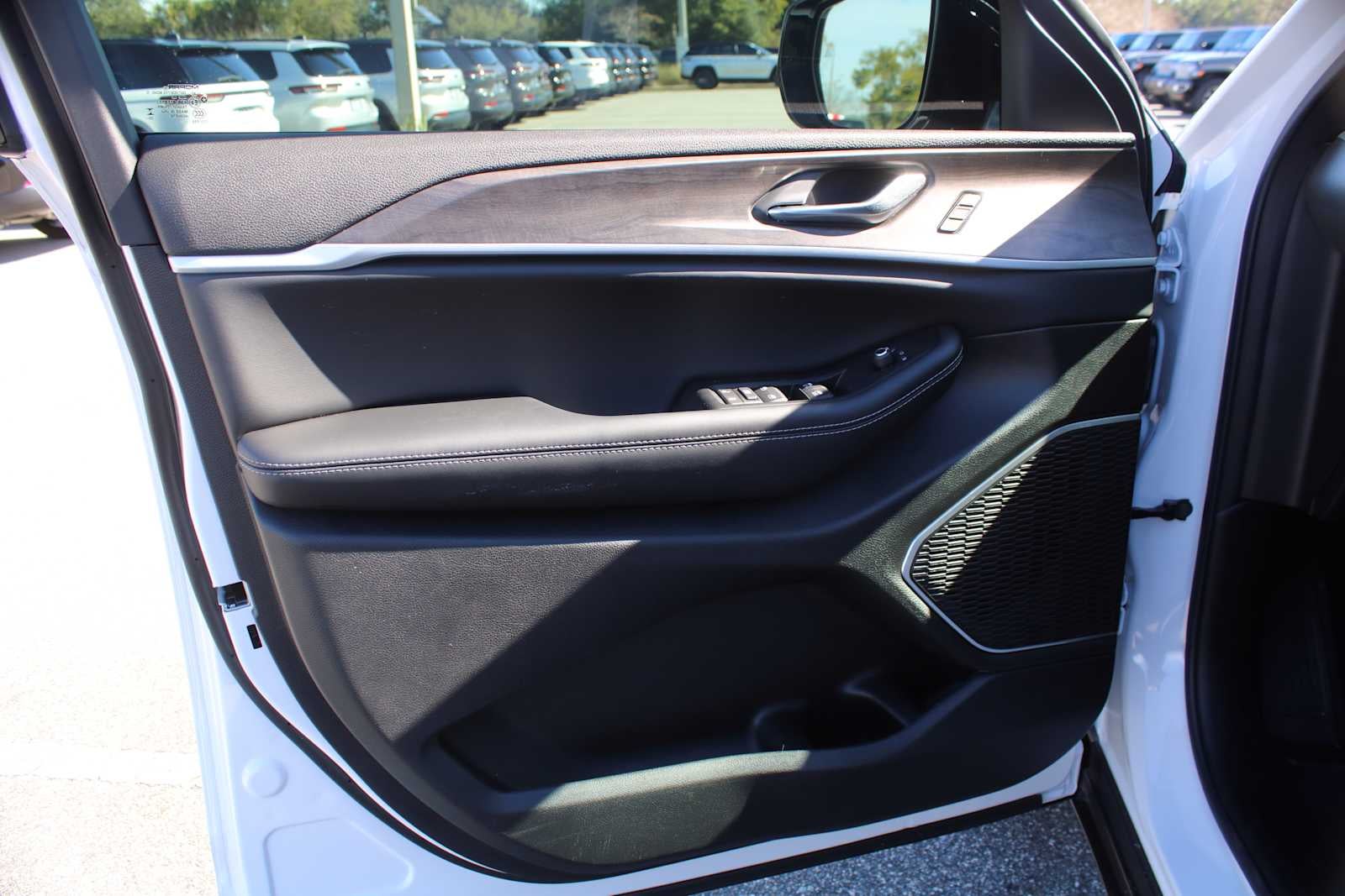 2026 Jeep Grand Cherokee GRAND CHEROKEE LIMITED 4X2