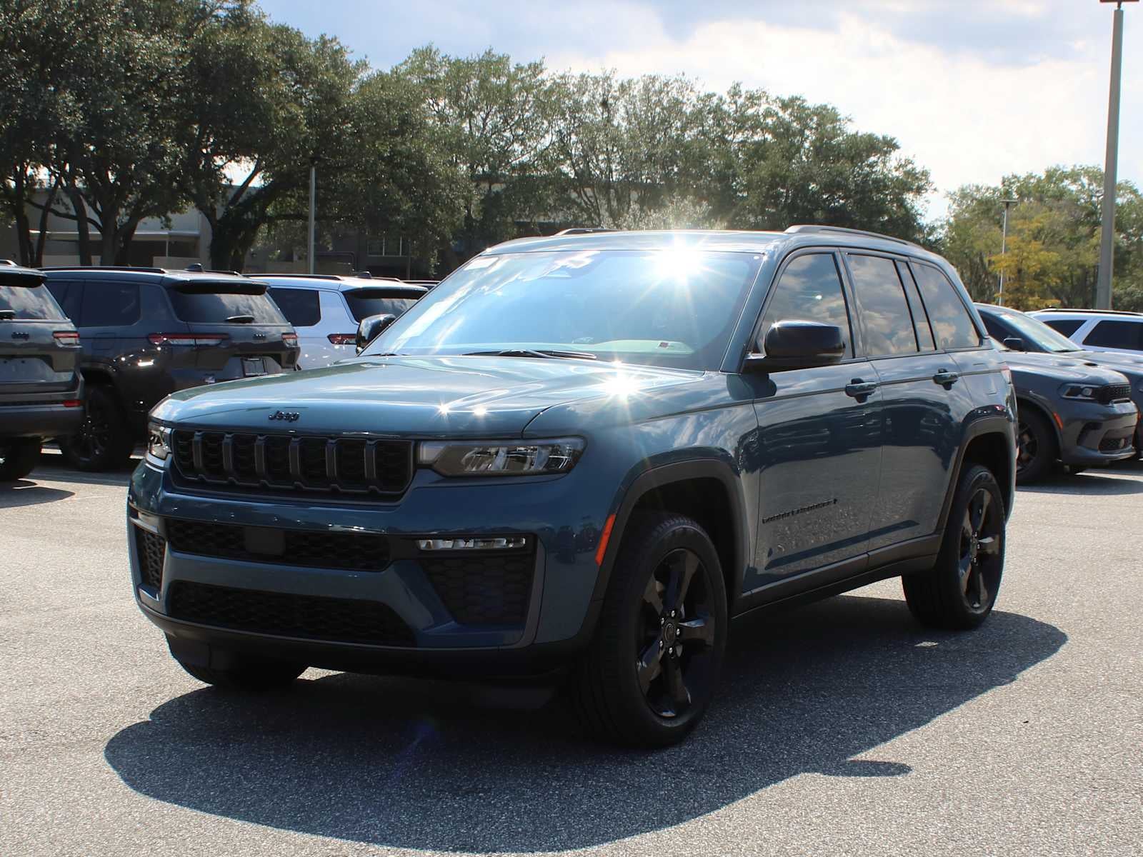2027 Jeep Grand Cherokee Limited