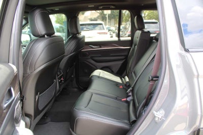 2027 Jeep Grand Cherokee Limited