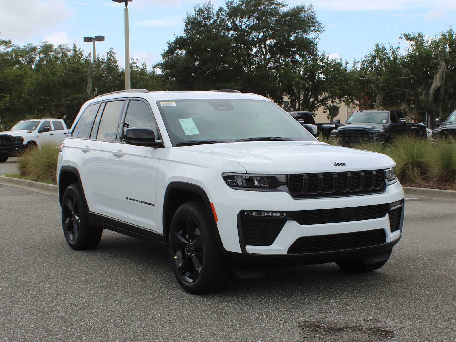 2027 Jeep Grand Cherokee Limited
