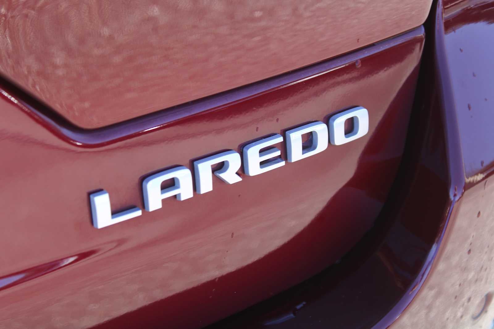 2024 Jeep Grand Cherokee Laredo