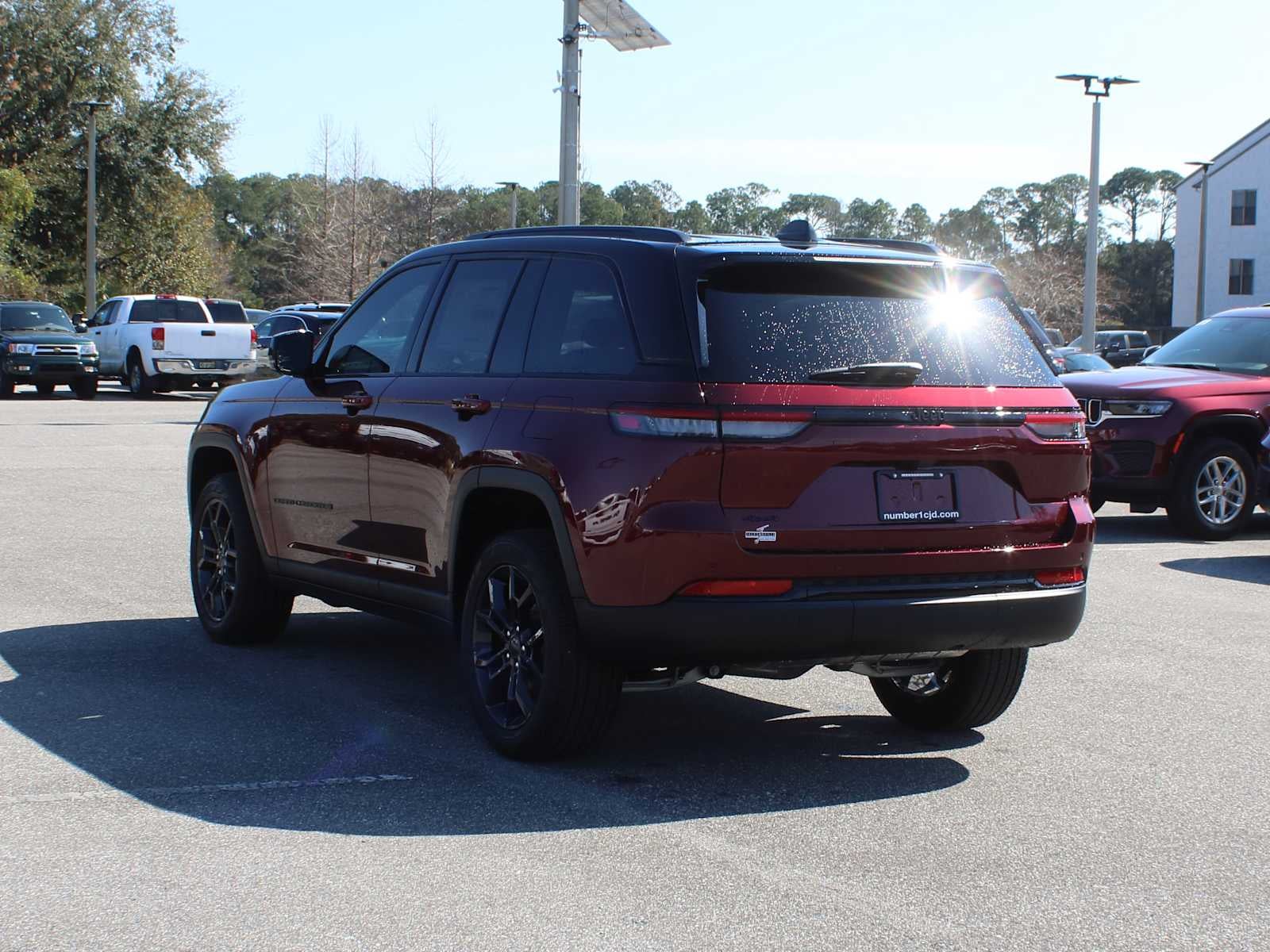 2025 Jeep Grand Cherokee GRAND CHEROKEE LIMITED 4X4