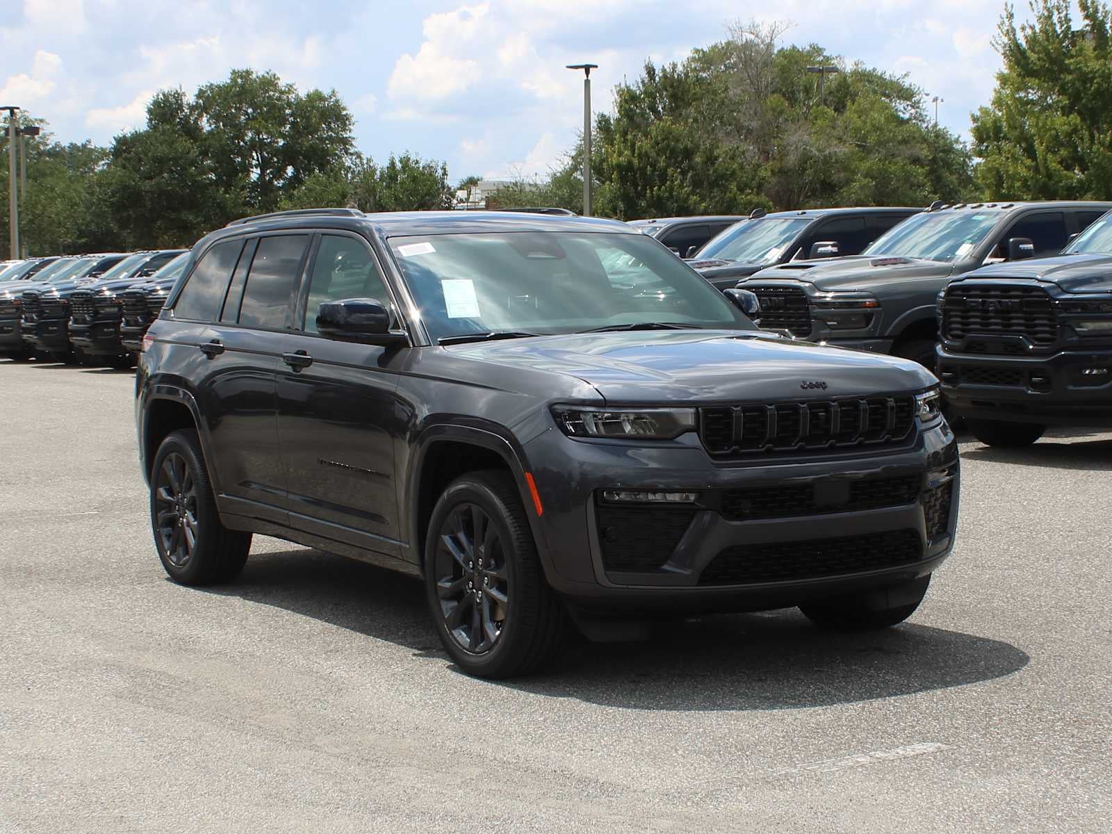 2026 Jeep Grand Cherokee Limited Reserve