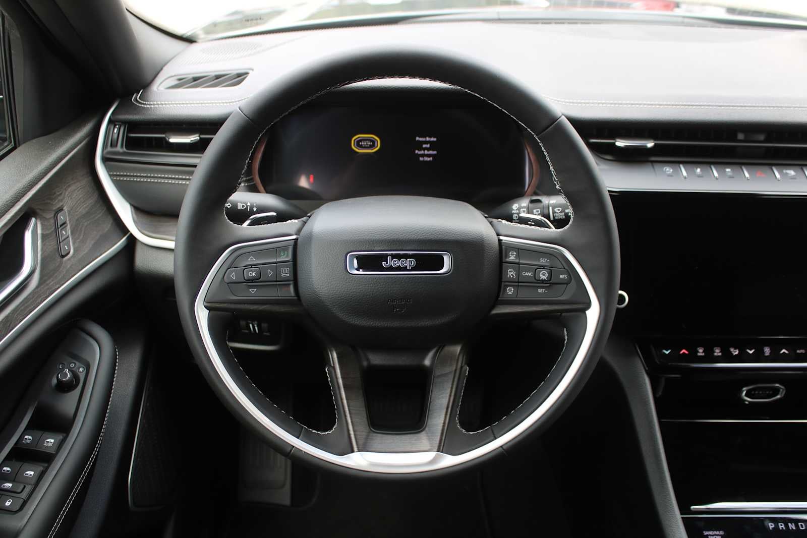 2026 Jeep Grand Cherokee Limited Reserve