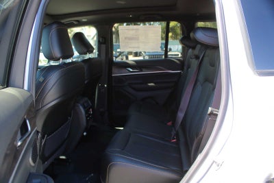 2026 Jeep Grand Cherokee 85th Anniversary Edition