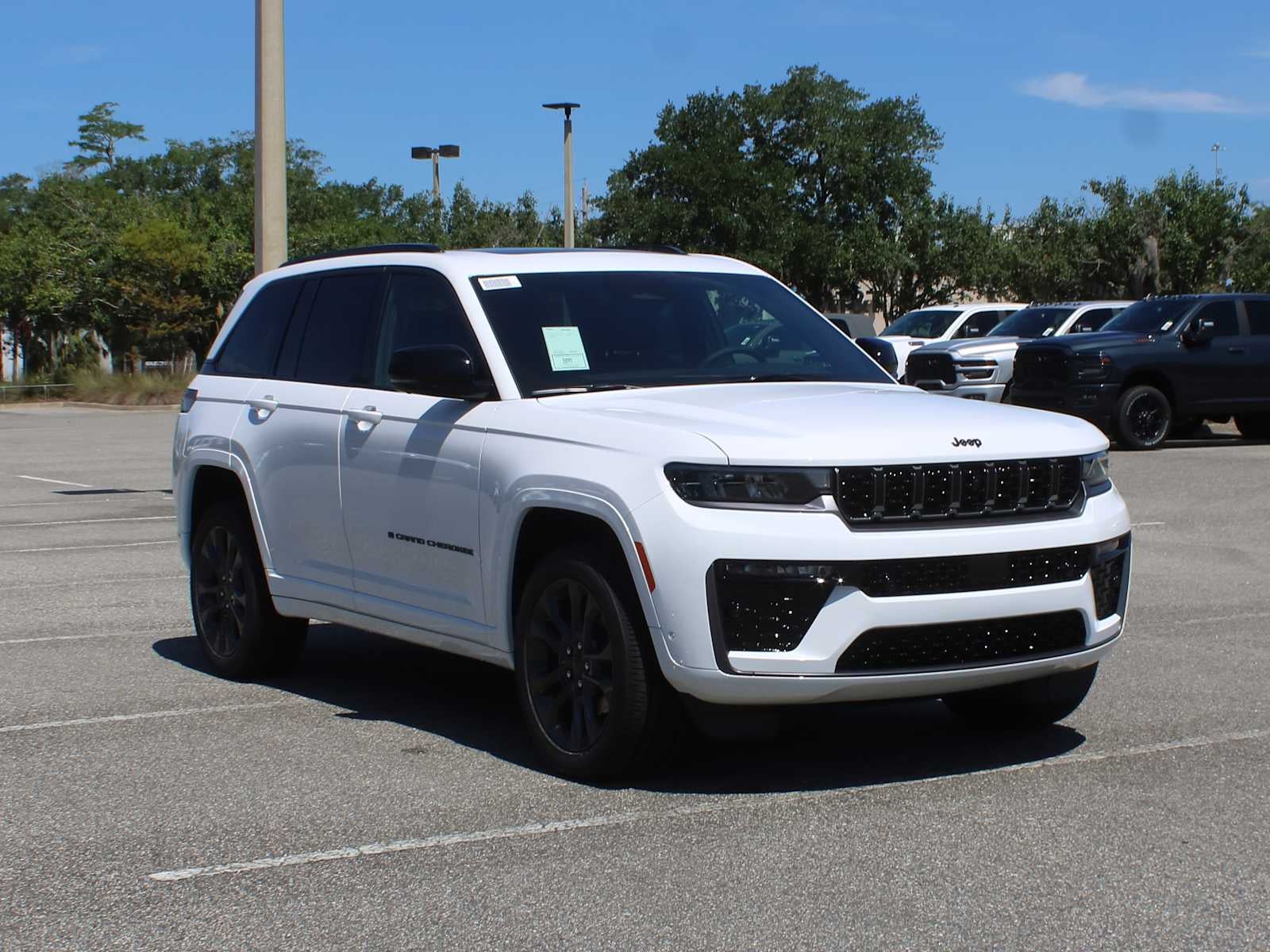 2026 Jeep Grand Cherokee Limited Reserve