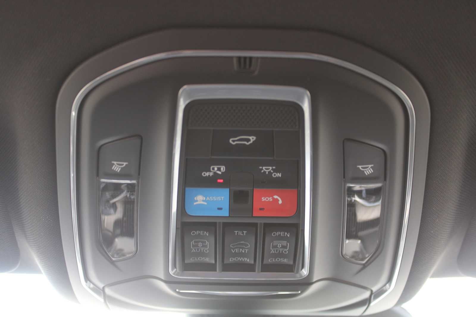2026 Jeep Grand Cherokee Limited Reserve