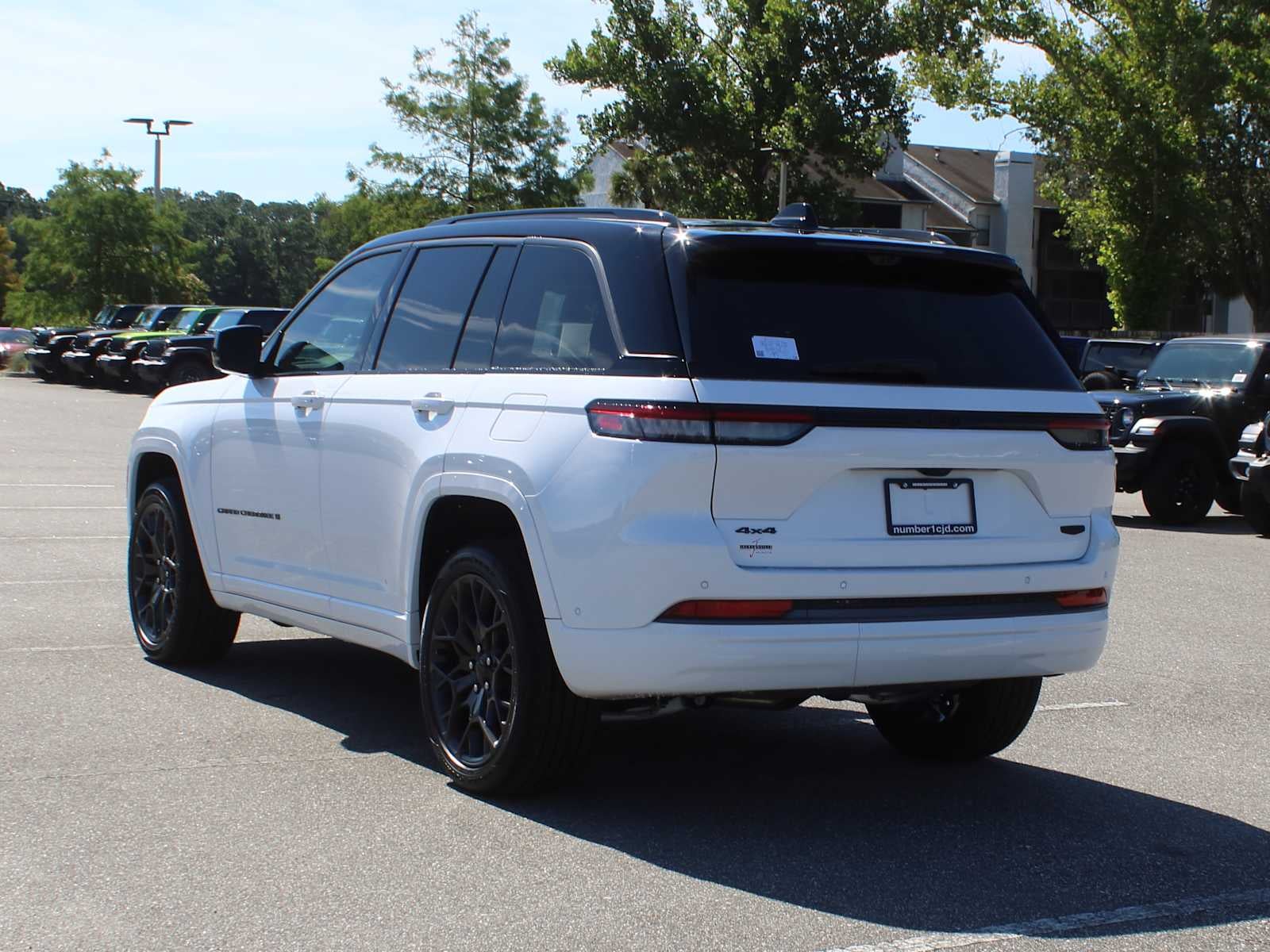2026 Jeep Grand Cherokee Summit
