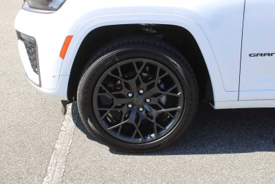 2026 Jeep Grand Cherokee Summit
