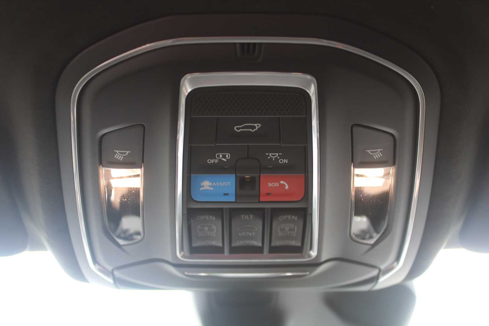2026 Jeep Grand Cherokee Summit