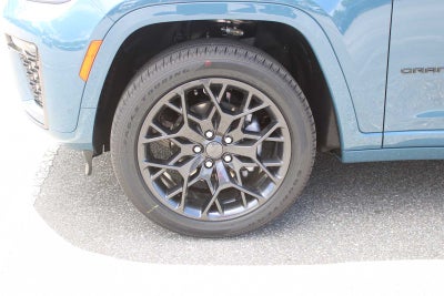 2026 Jeep Grand Cherokee Summit