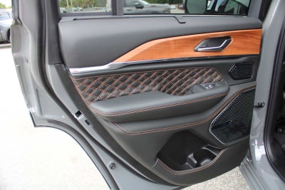 2027 Jeep Grand Cherokee Summit
