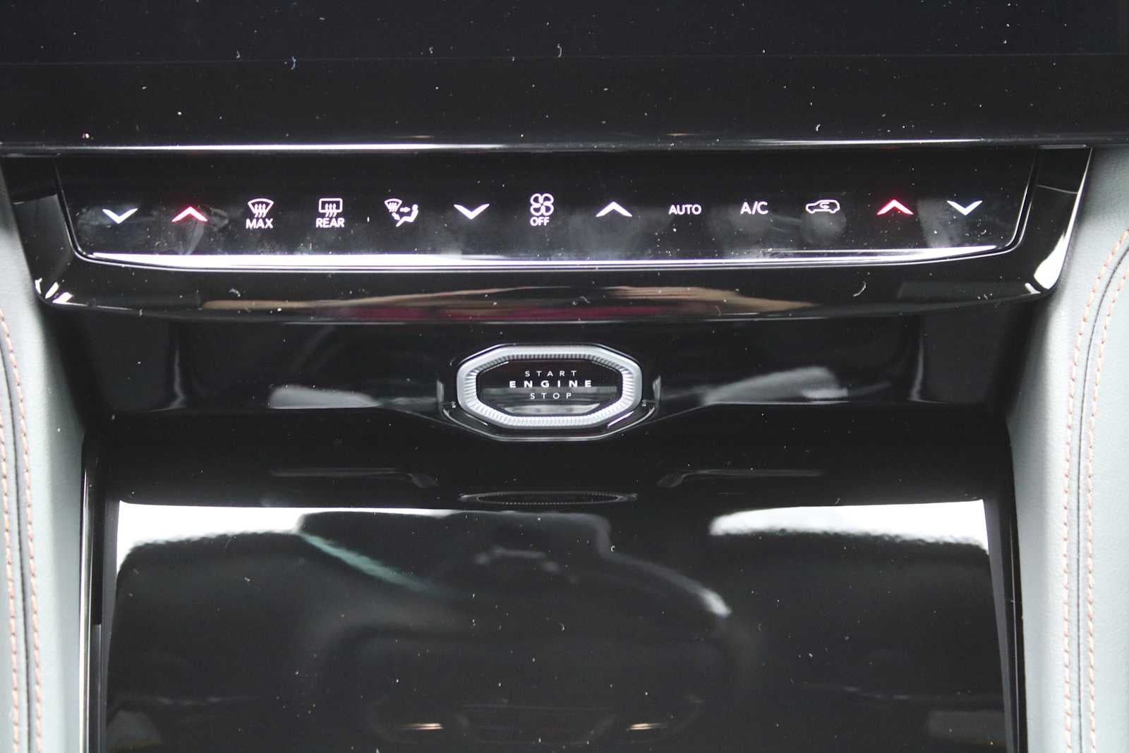 2027 Jeep Grand Cherokee Summit