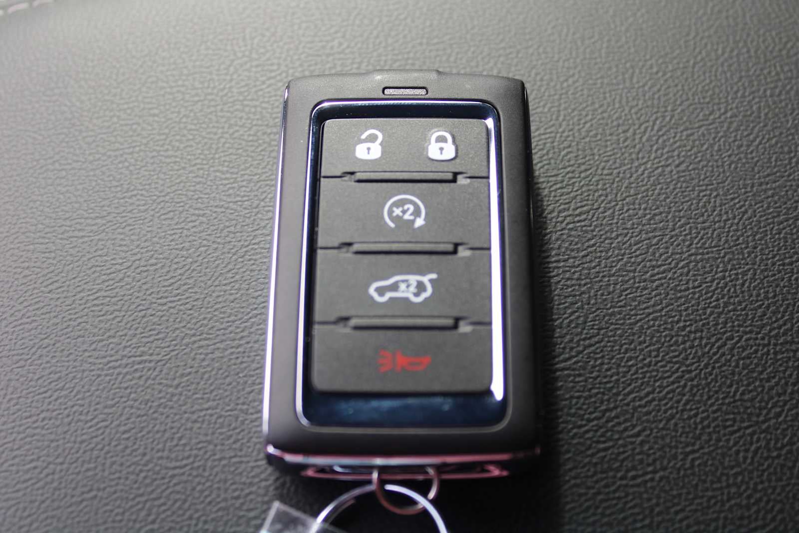 2025 Jeep Grand Cherokee GRAND CHEROKEE L ALTITUDE X 4X2