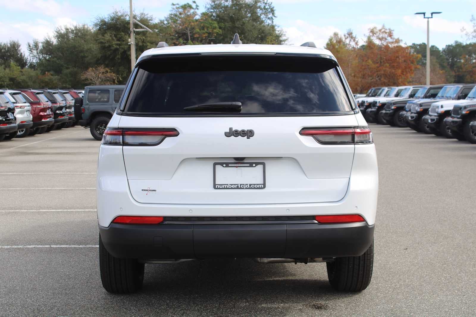 2025 Jeep Grand Cherokee GRAND CHEROKEE L ALTITUDE X 4X2