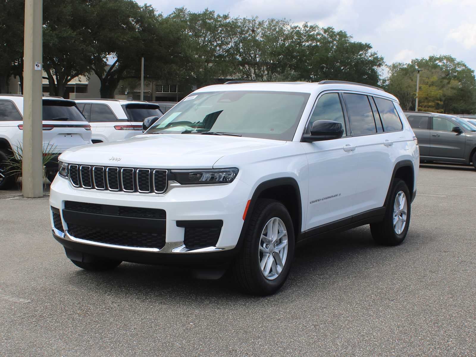 2026 Jeep Grand Cherokee L Laredo X
