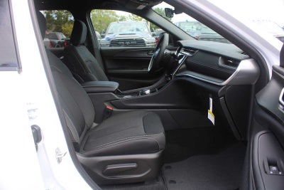 2026 Jeep Grand Cherokee L Laredo