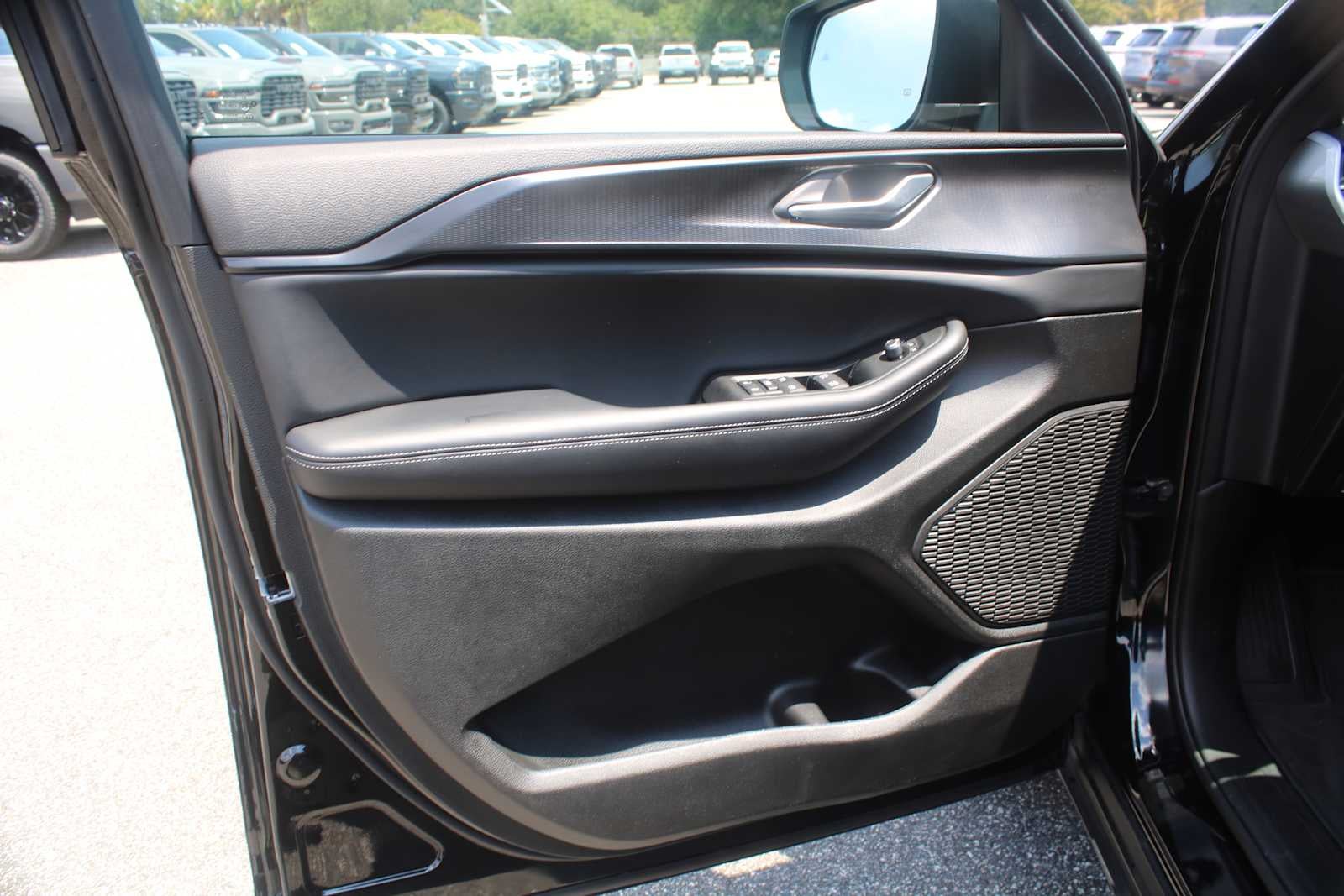2025 Jeep Grand Cherokee L Laredo X