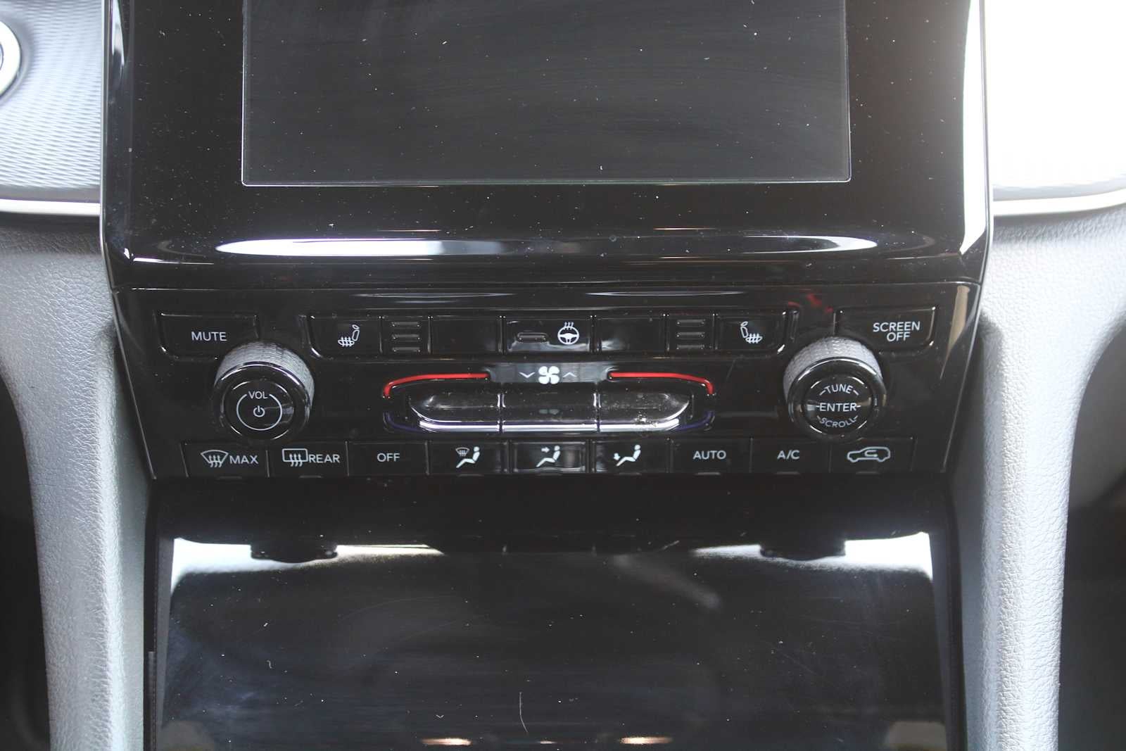 2025 Jeep Grand Cherokee L Laredo X
