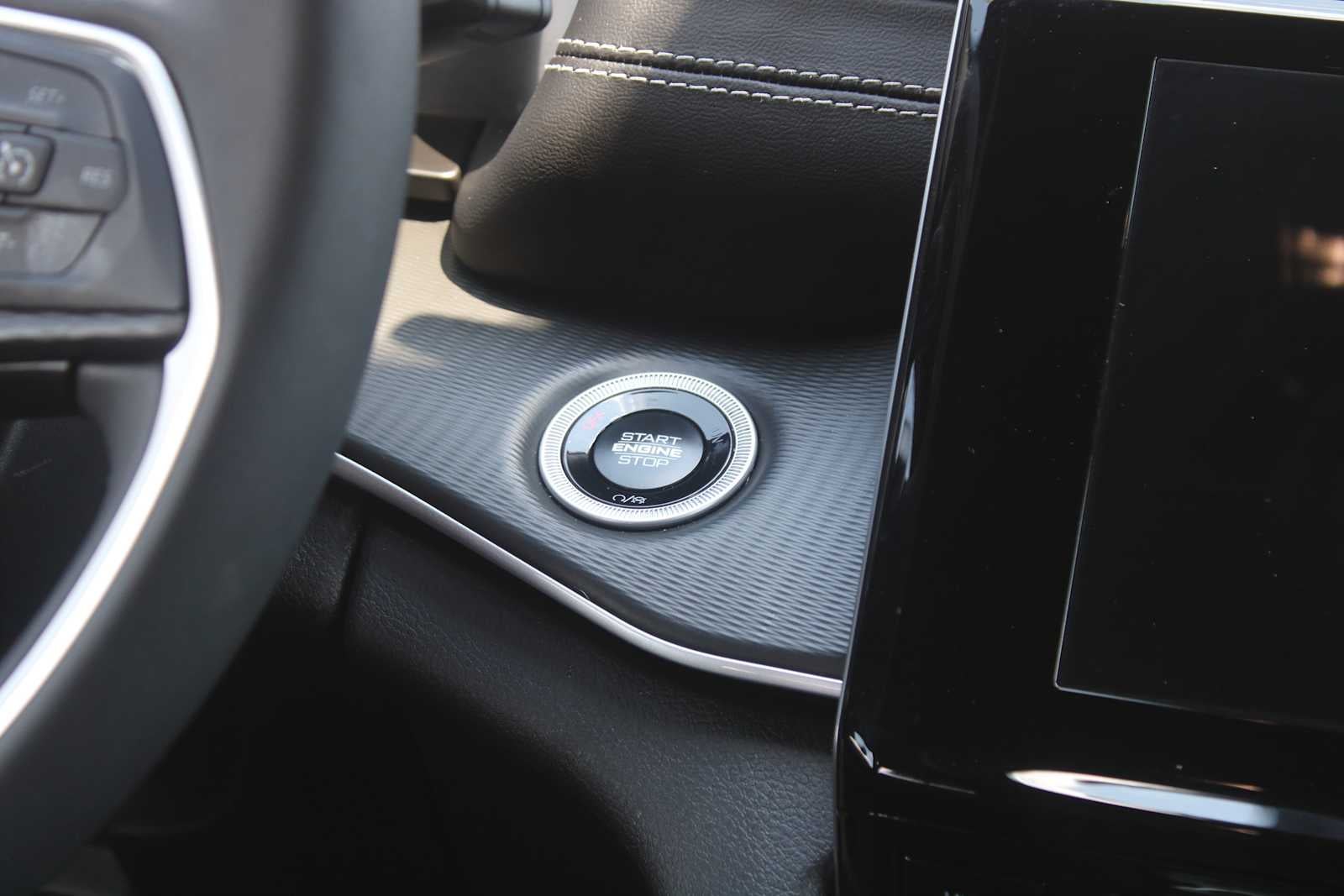 2025 Jeep Grand Cherokee L Laredo X
