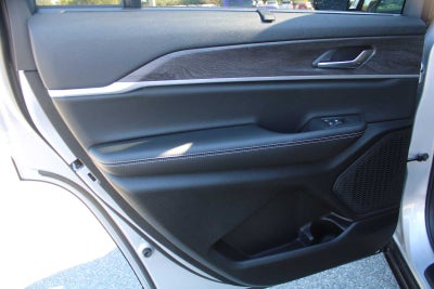 2025 Jeep Grand Cherokee GRAND CHEROKEE L LIMITED 4X2