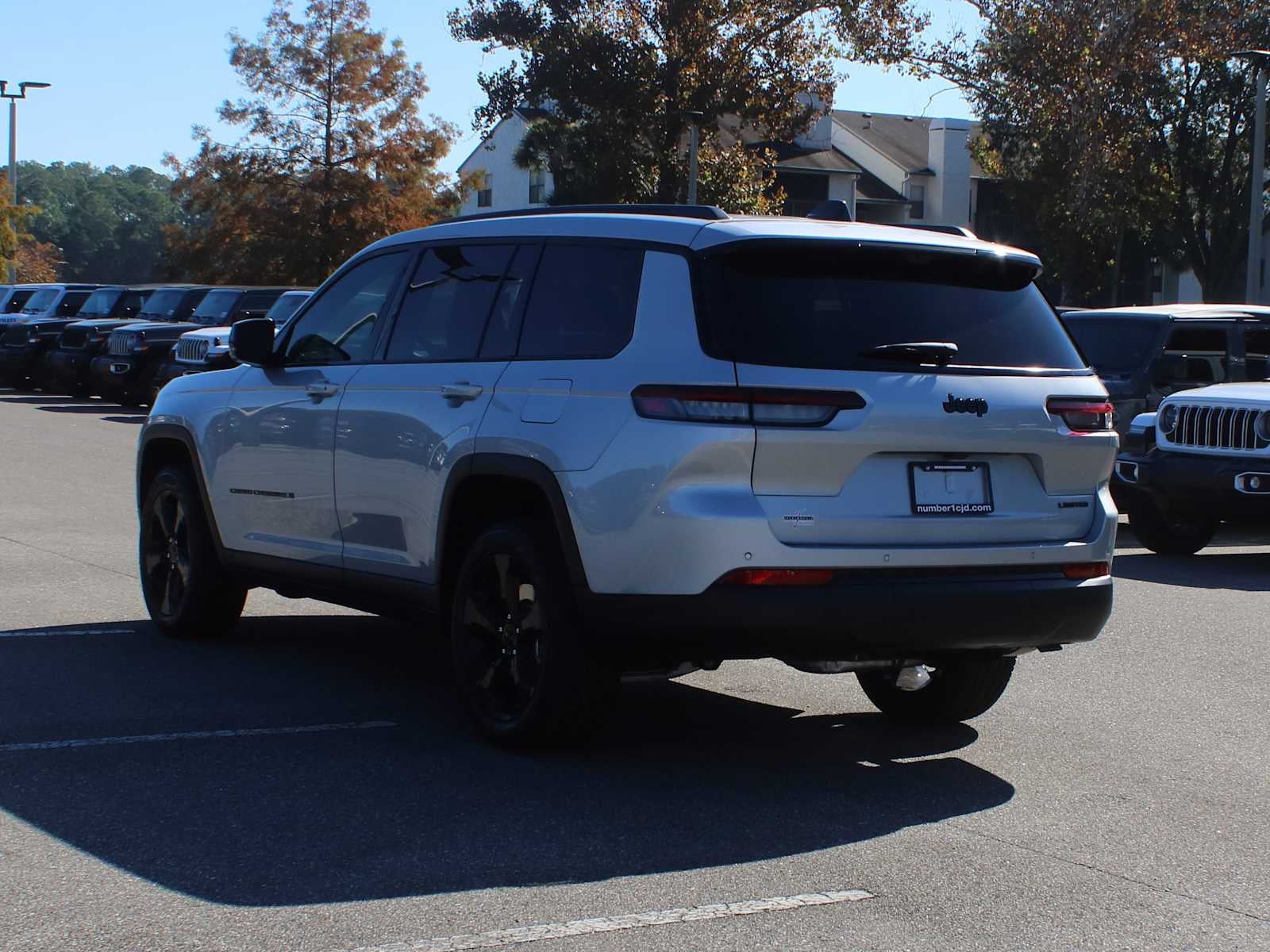 2025 Jeep Grand Cherokee GRAND CHEROKEE L LIMITED 4X2