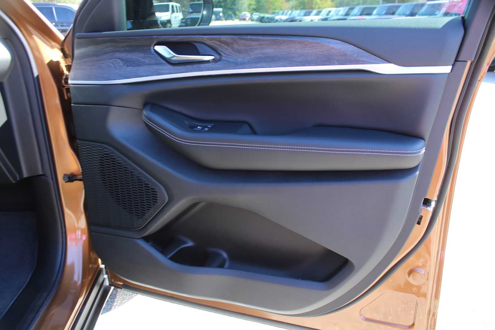 2027 Jeep Grand Cherokee L Limited