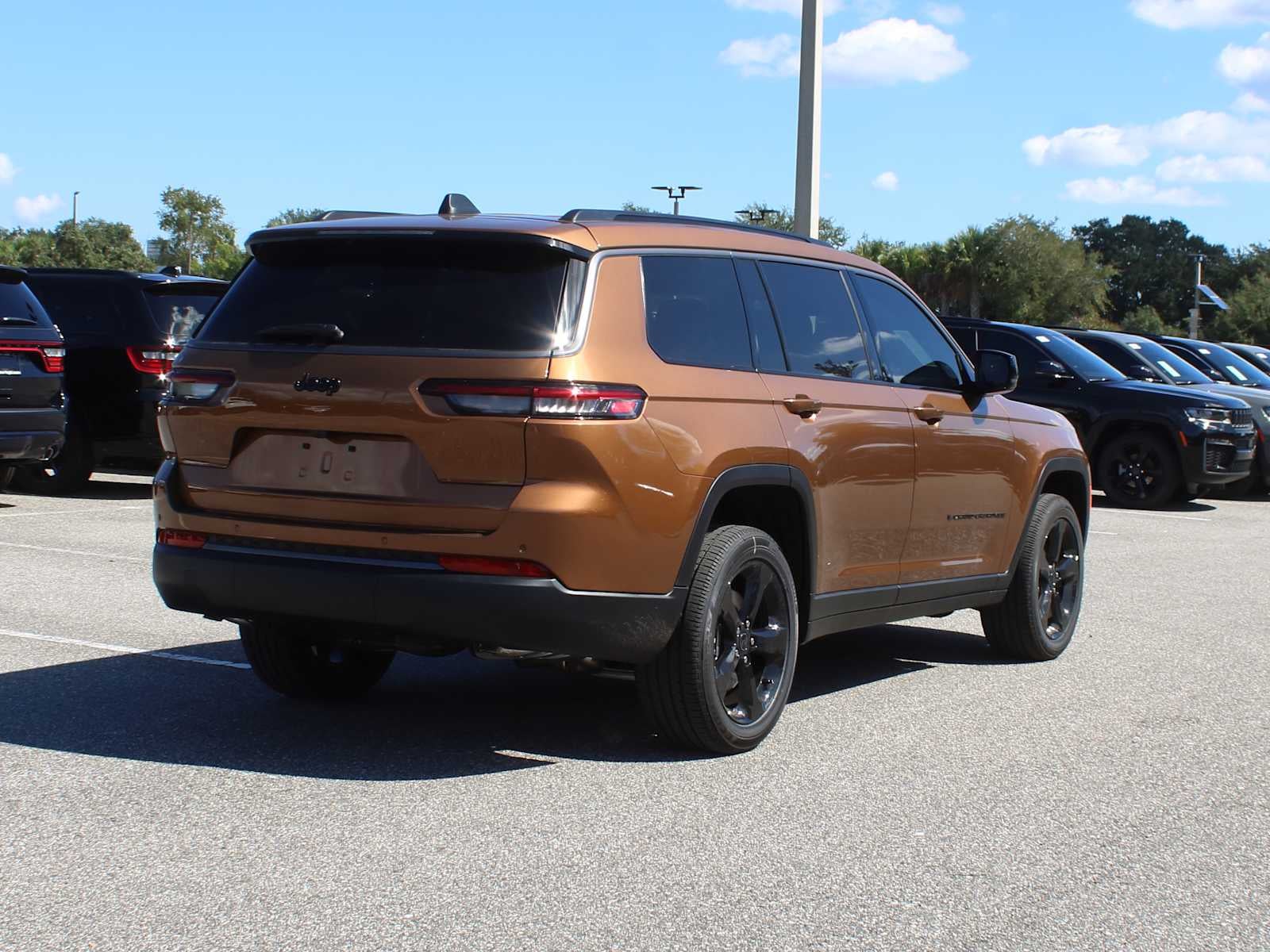 2027 Jeep Grand Cherokee L Limited