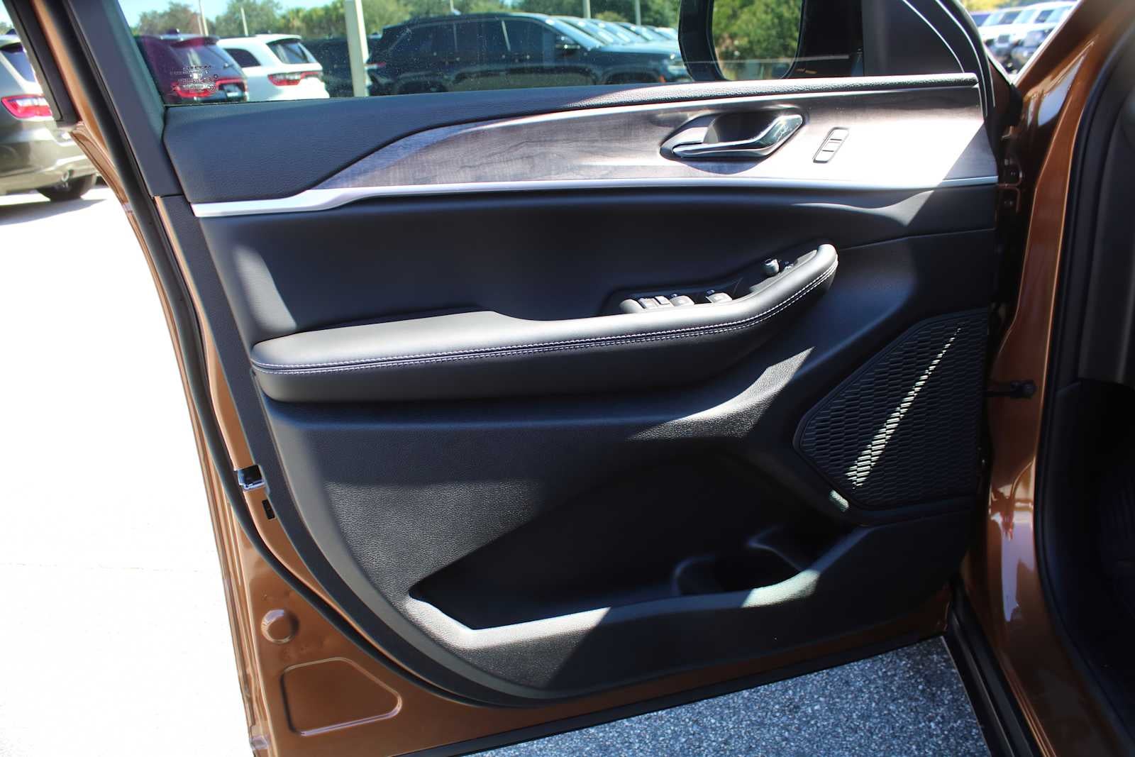 2027 Jeep Grand Cherokee L Limited