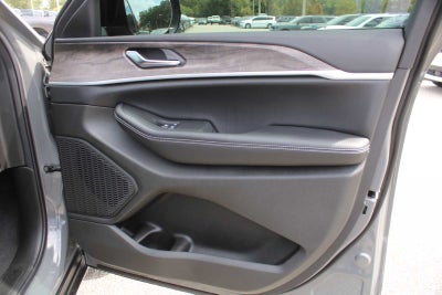2027 Jeep Grand Cherokee L Limited