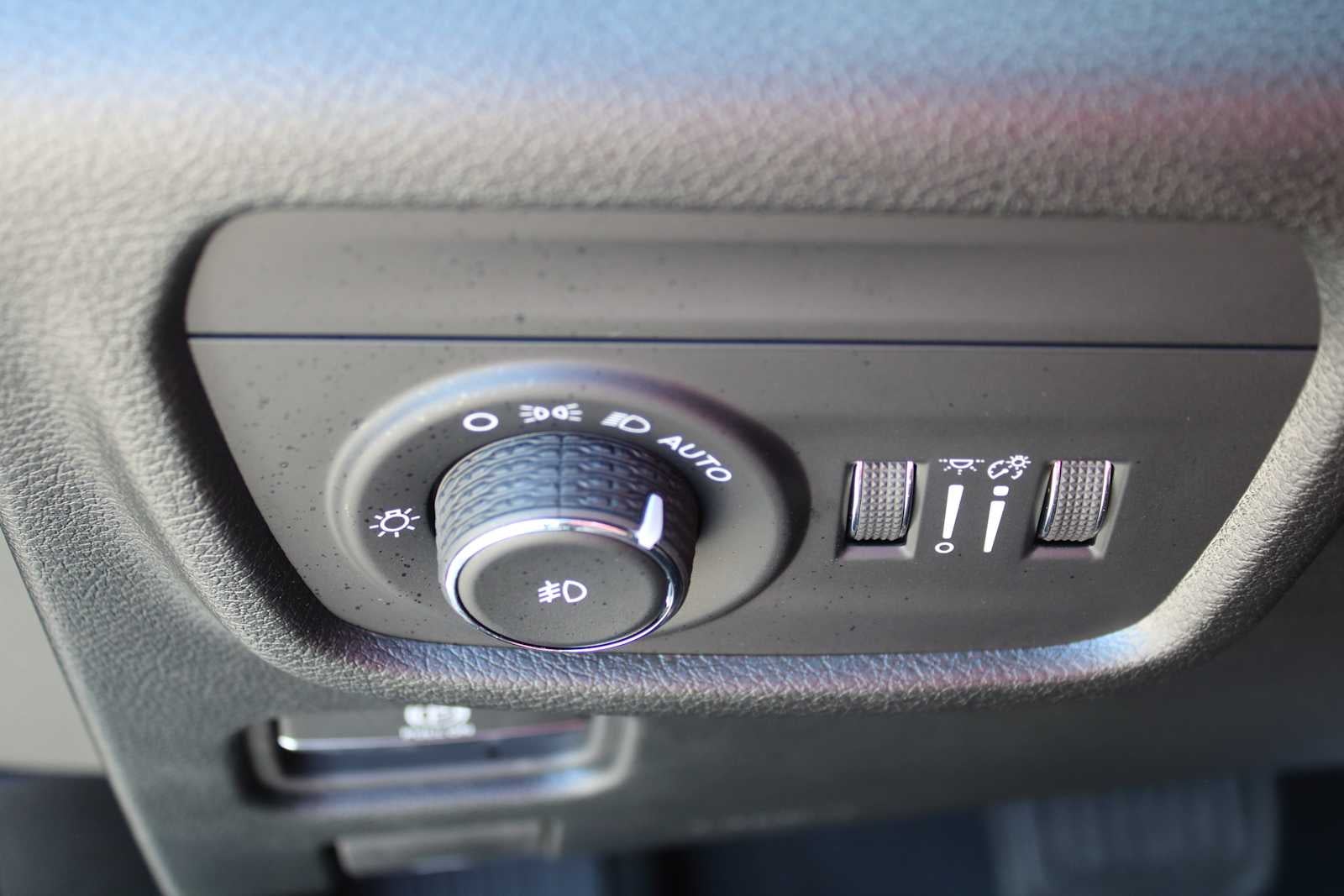 2026 Jeep Grand Cherokee GRAND CHEROKEE L LIMITED 4X2