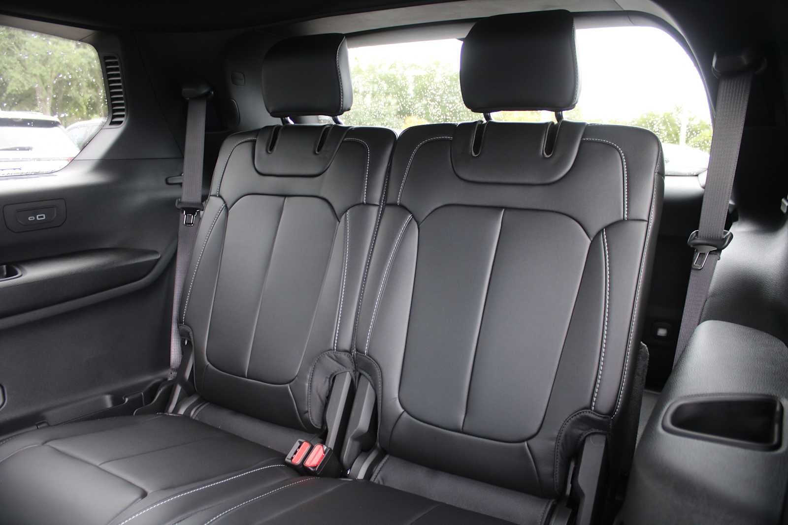 2027 Jeep Grand Cherokee L Limited
