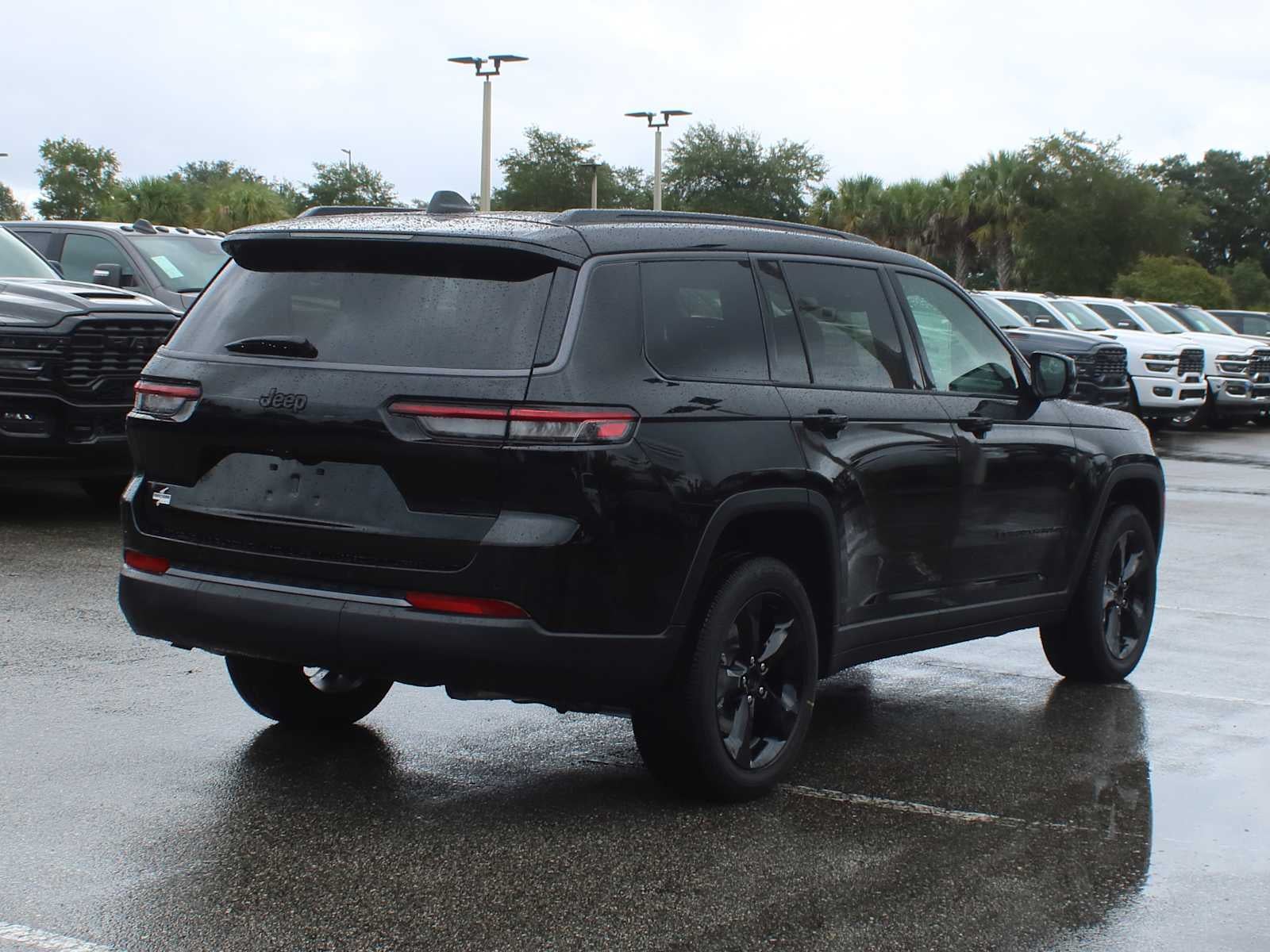 2027 Jeep Grand Cherokee L Limited