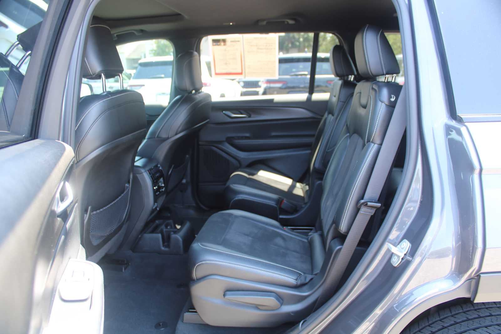 2023 Jeep Grand Cherokee L Altitude X