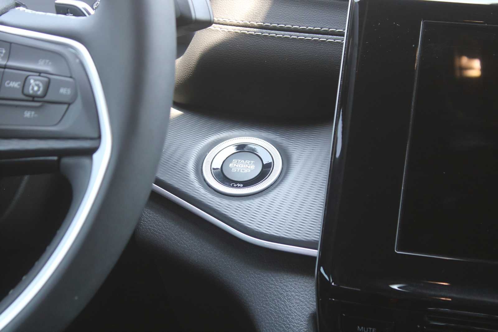 2023 Jeep Grand Cherokee L Altitude X