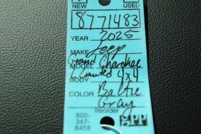 2025 Jeep Grand Cherokee GRAND CHEROKEE L LIMITED 4X4