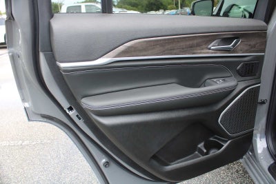 2027 Jeep Grand Cherokee L Limited Reserve