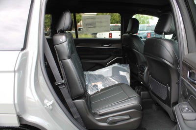 2027 Jeep Grand Cherokee L Limited Reserve