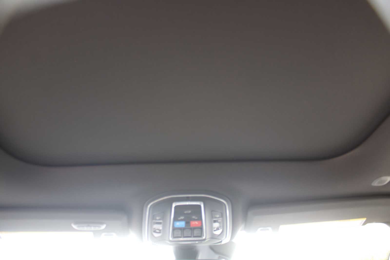 2027 Jeep Grand Cherokee L Limited Reserve